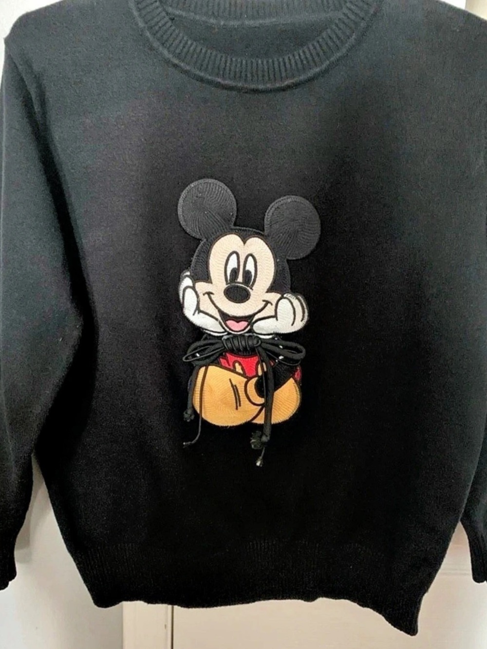 Mickey Mouse Graphic Crewneck in Black